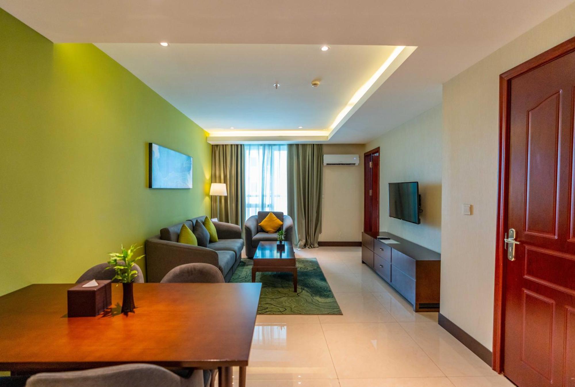 Olympia City Hotel By Dara Phnom Penh Exterior photo